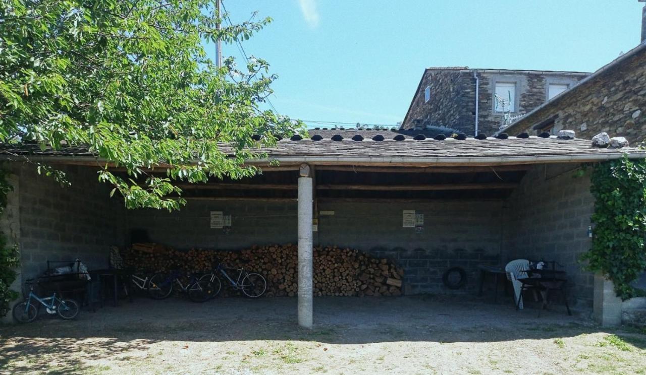 Apartamentos Rio Eo San Tirso de Abres Eksteriør billede