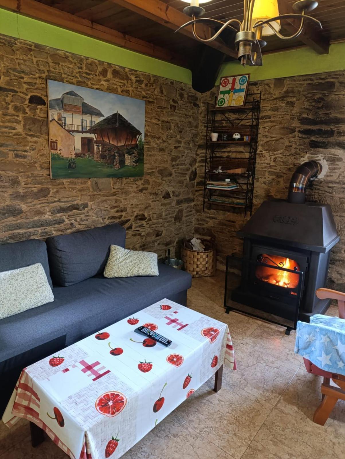 Apartamentos Rio Eo San Tirso de Abres Eksteriør billede